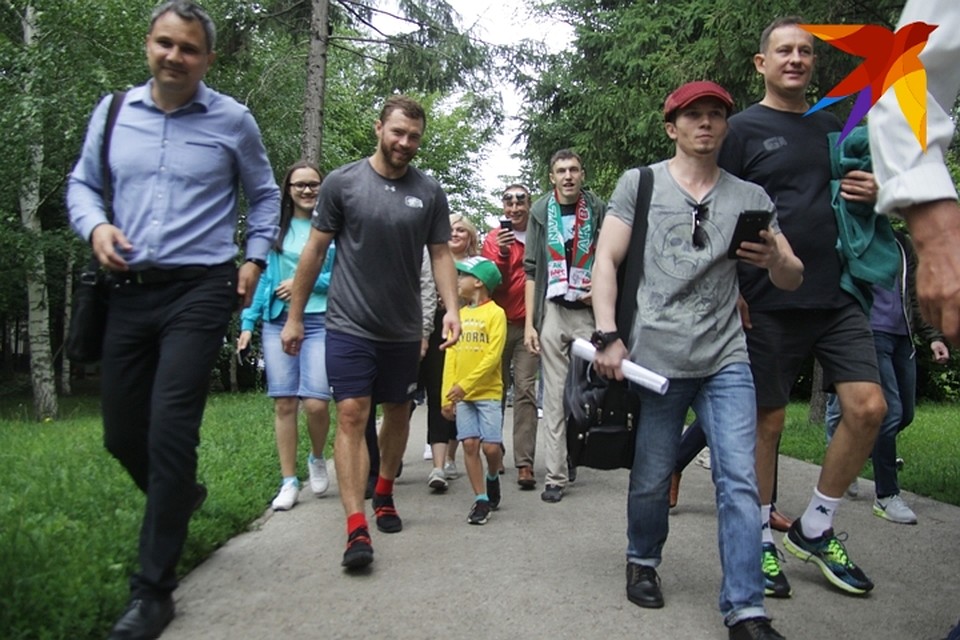 Разминка прошла в парке Горького.
