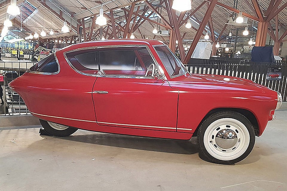 Трехколесный эстонский электромобиль Nobe. Фото: с сайта autozaurus.top