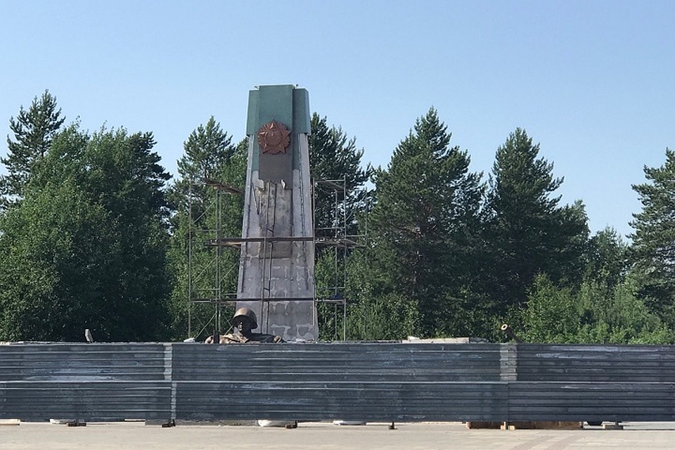 В Ноябрьске на площади Памяти началась реконструкция мемориала Фото: Администрация Ноябрьска