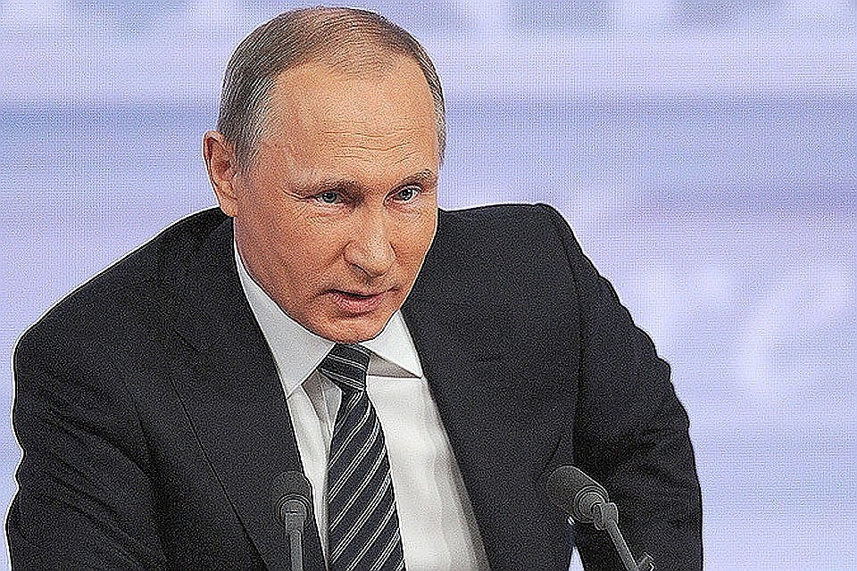 Владимир Путин пообещал оставить городу те деньги, которые должны были направить на развитие перед мероприятиями.
