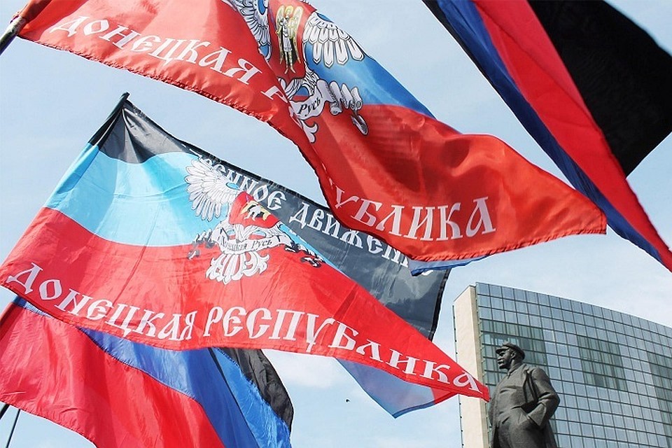 В день выборов украинские военные продолжили обстреливать Республики. Фото: Фейсбук /Типичный Донецк