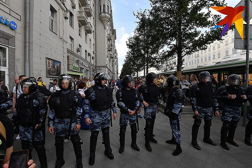 В МВД сообщили о количестве участников несанкционированного митинга.