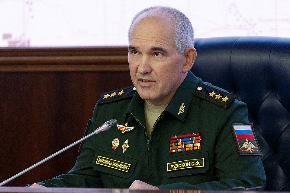 Начальник Главного оперативного управления Генштаба ВС РФ Сергей Рудской на брифинге по текущей ситуации в Сирии 29 июля 2019 г. Фото Алексей Ерешко/пресс-служба Минобороны РФ/ТАСС