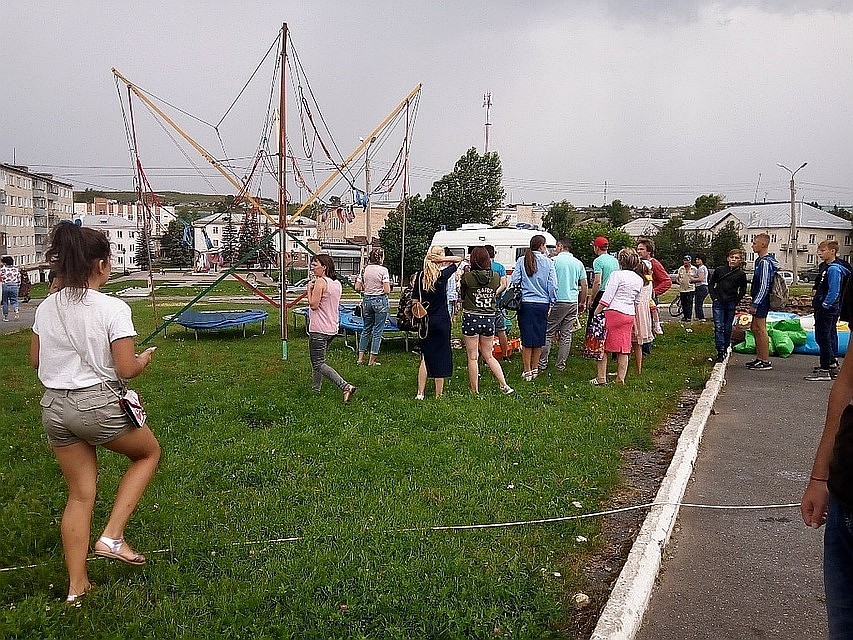Оказалось, батуты установили нелегально.