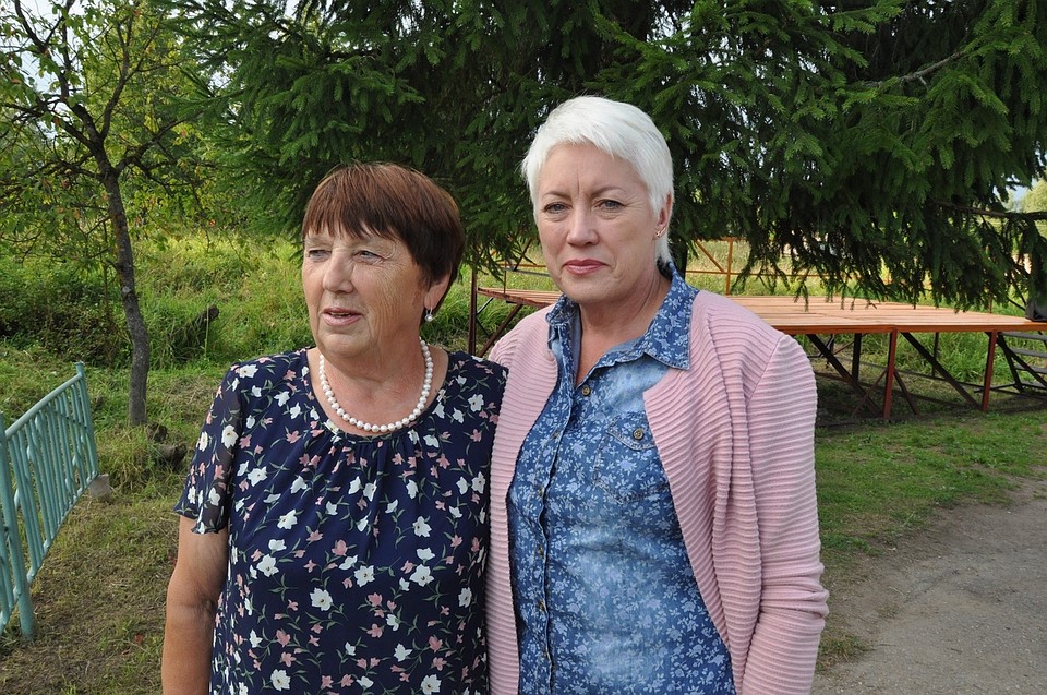 Фото: Вконтакте. С днем города и Днем железнодорожника поздравила Татьяна Пахомова жителей города Дно и деревни Дачное.