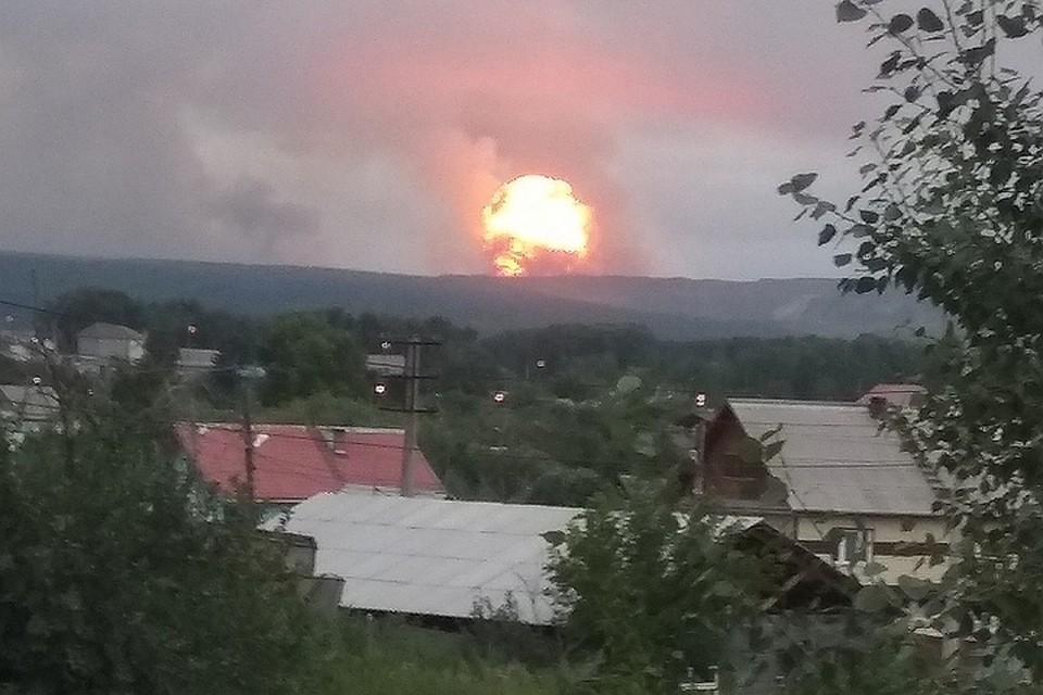 Следственный комитет возбудил уголовное дело по факту взрыва боеприпасов в Красноярском крае. Фото: соцсети