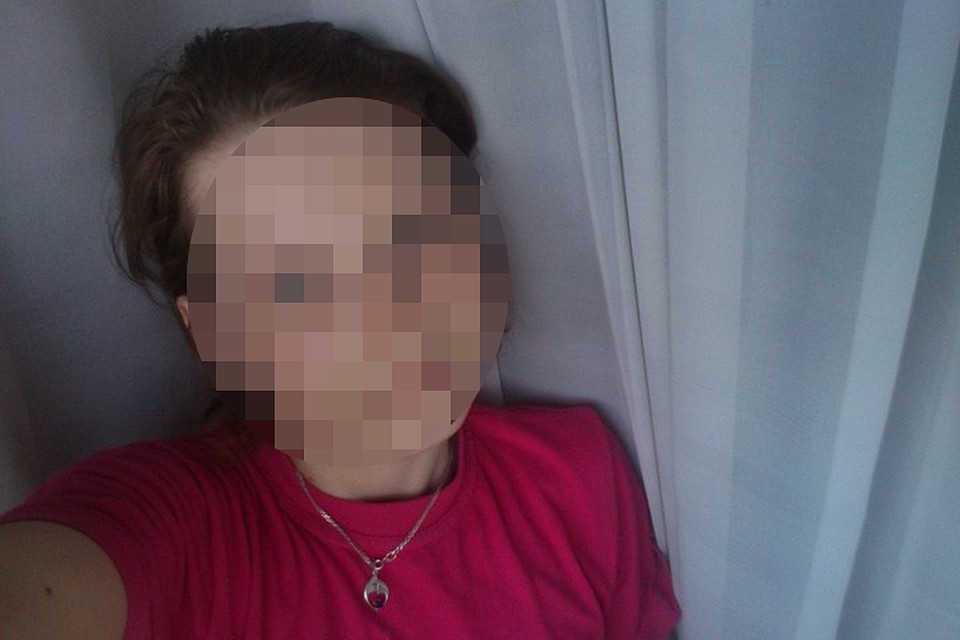 Первый случай надругательства произошел, когда потерпевшей было всего 14 лет
