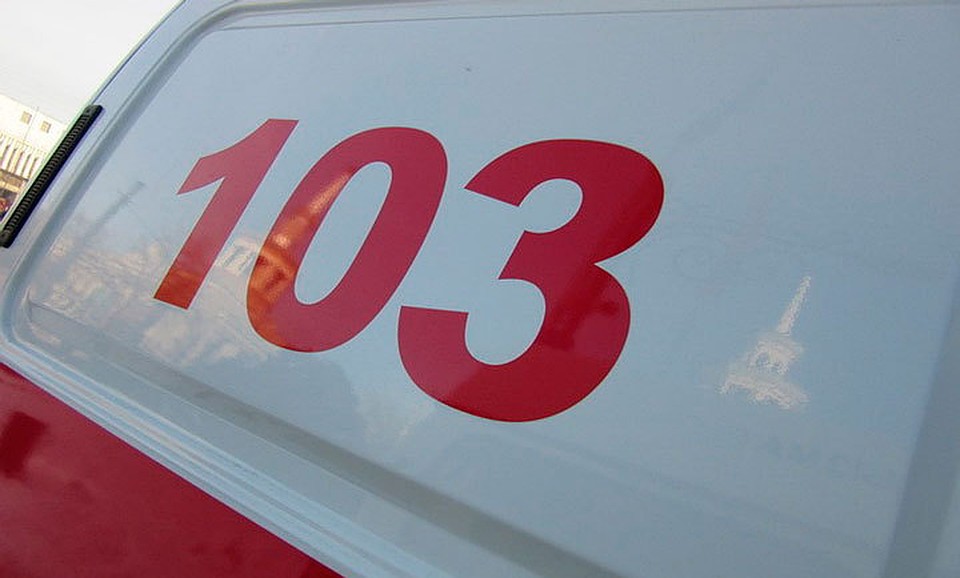 В больницу на Скорой помощи привезли 27 бойцов.
