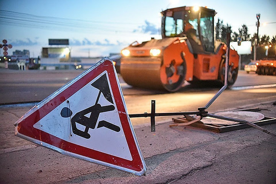 В Осташкове ремонтируют мост через реку Глубочица