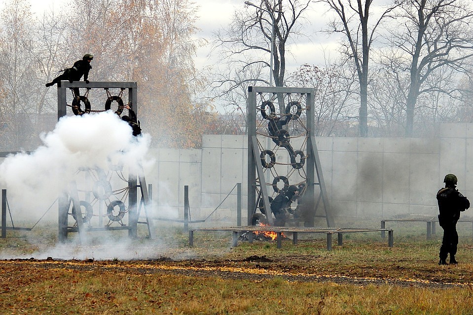 Военные много тренируются. Фото: архив "КП"
