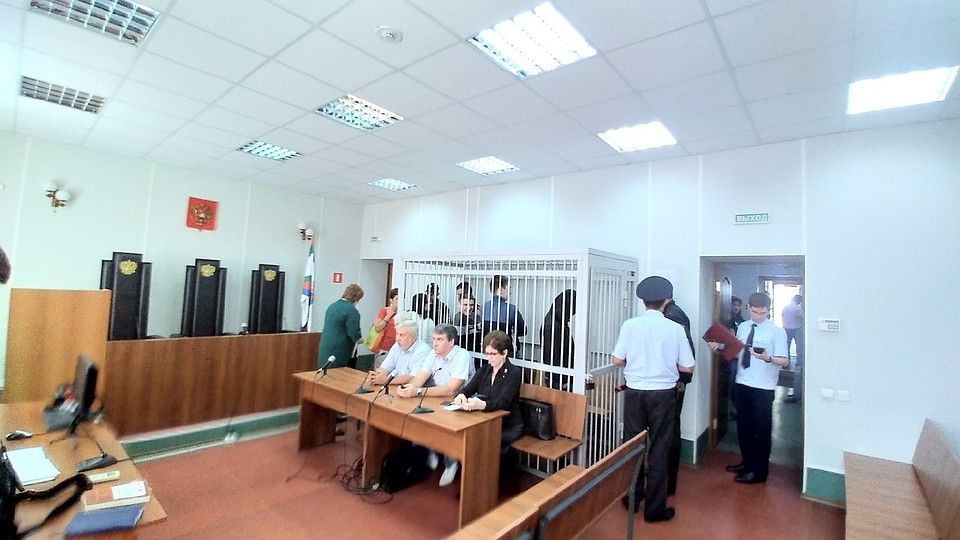 Суд признал "Паука" и его подельников виновными в похищении детей