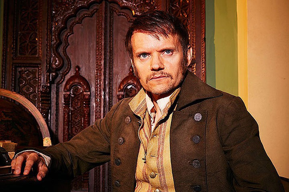Марк Уоррен, звезда сериала «Бешеные псы», «Порок» и «Братья по оружию». Фото: ITV и Bend It Television