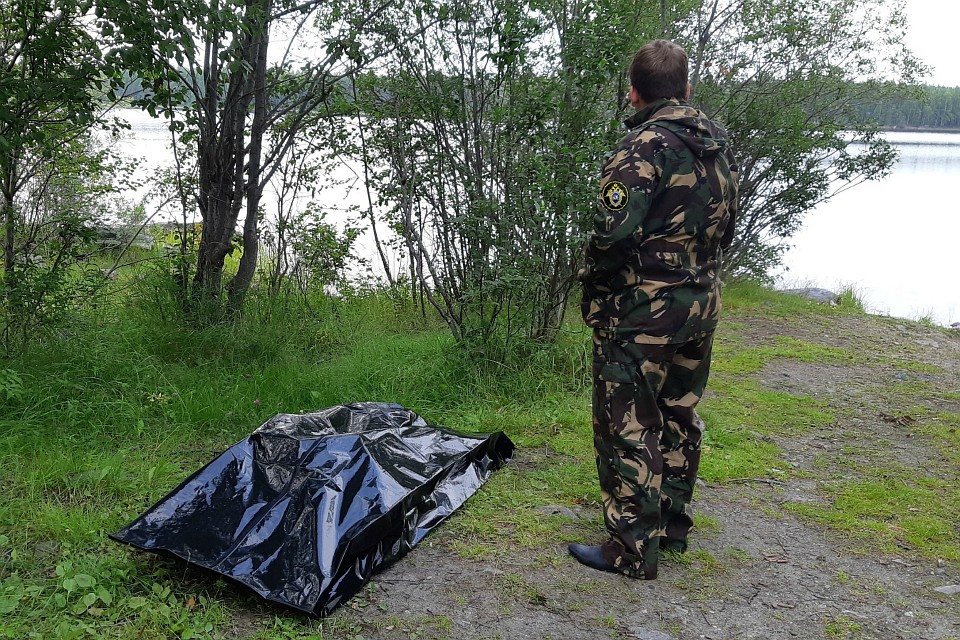 Следов криминала на месте происшествия обнаружено не было. Фото: пресс-служба СКР по Мурманской области.