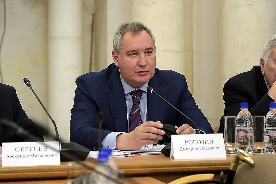 Дмитрий Рогозина похвалил корпорацию Илона Маска