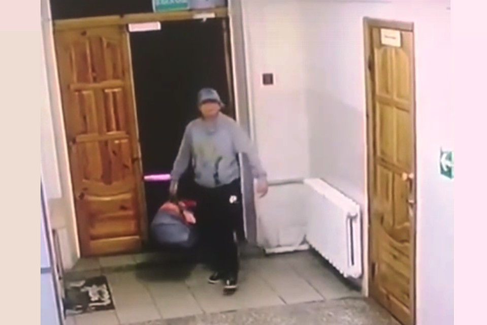 Фото: кадр из видео с камер наблюдения.