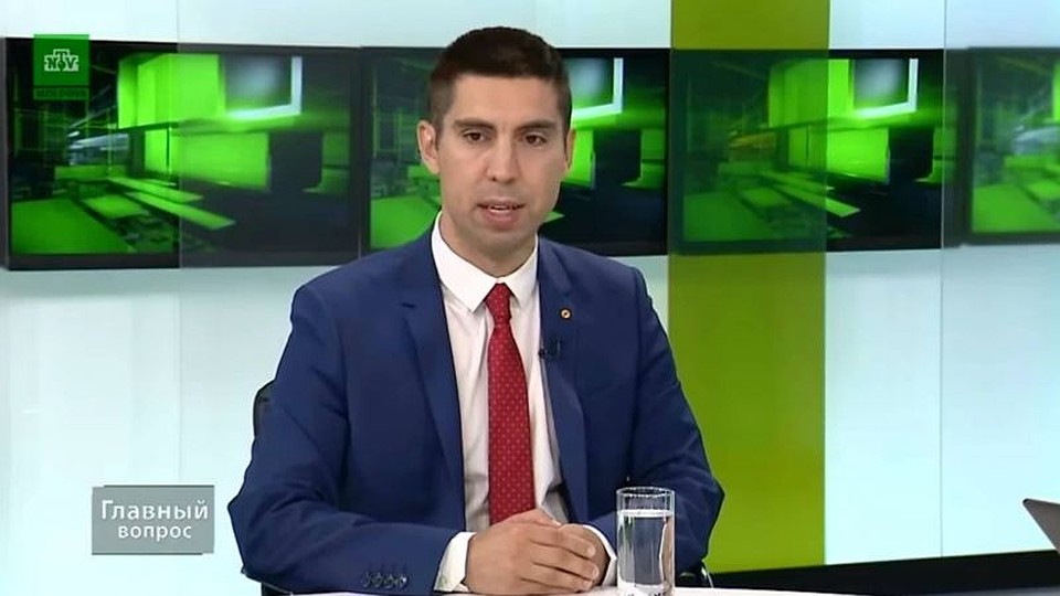 О рисках, связанных с попыткой вернуть Кишиневский аэропорт, рассказал Михаил Попшой.