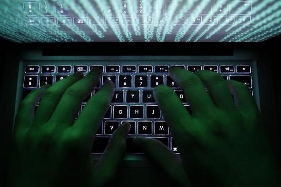 Несколько миллионов номеров телефонов пользователей Facebook утекли в Интернет