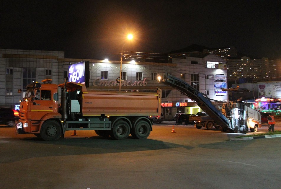 Во Владивостоке ремонтируют размытую дорогу
