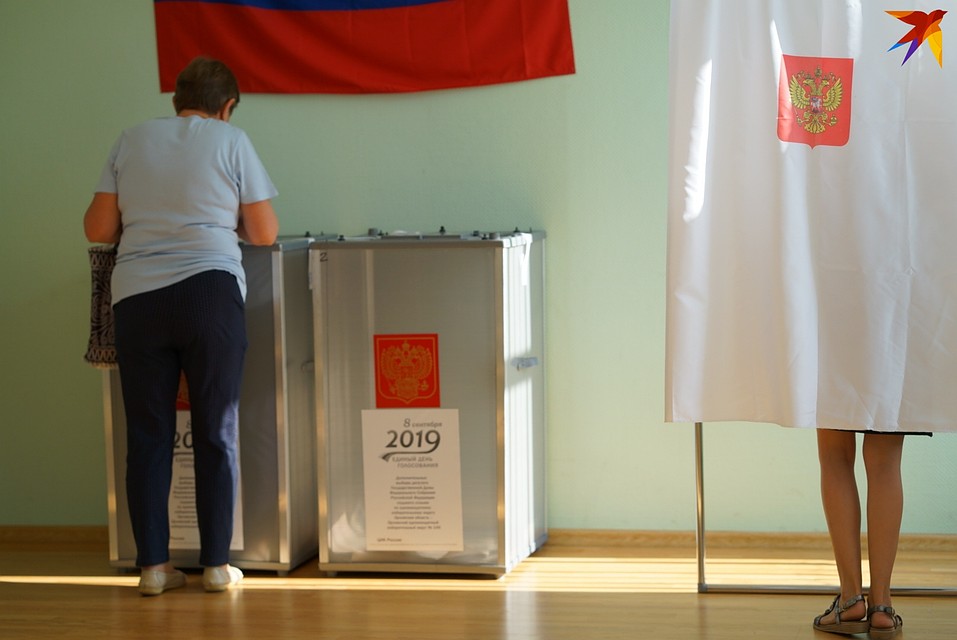 В самом Орле работает 144 избирательных участка. В самом Орле работает 144 избирательных участка. На территории Орла работает 144 избирательных участка