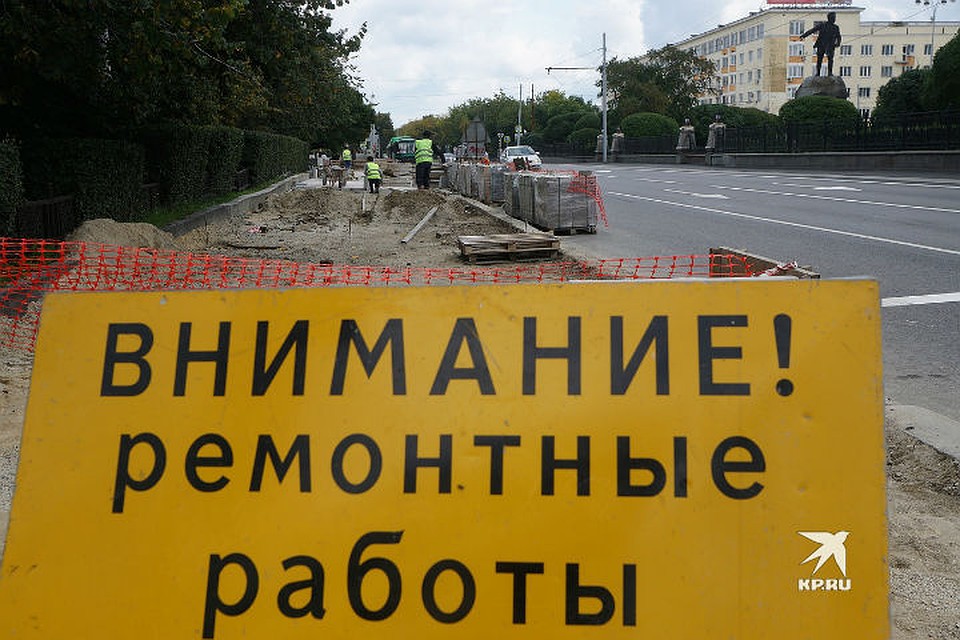 В Екатеринбурге продлили закрытие перекрестка улиц Фрезеровщиков и Старых большевиков