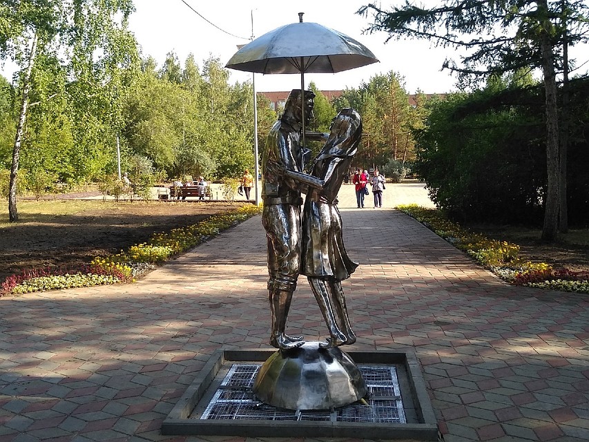 Сквер открыли в конце августа.