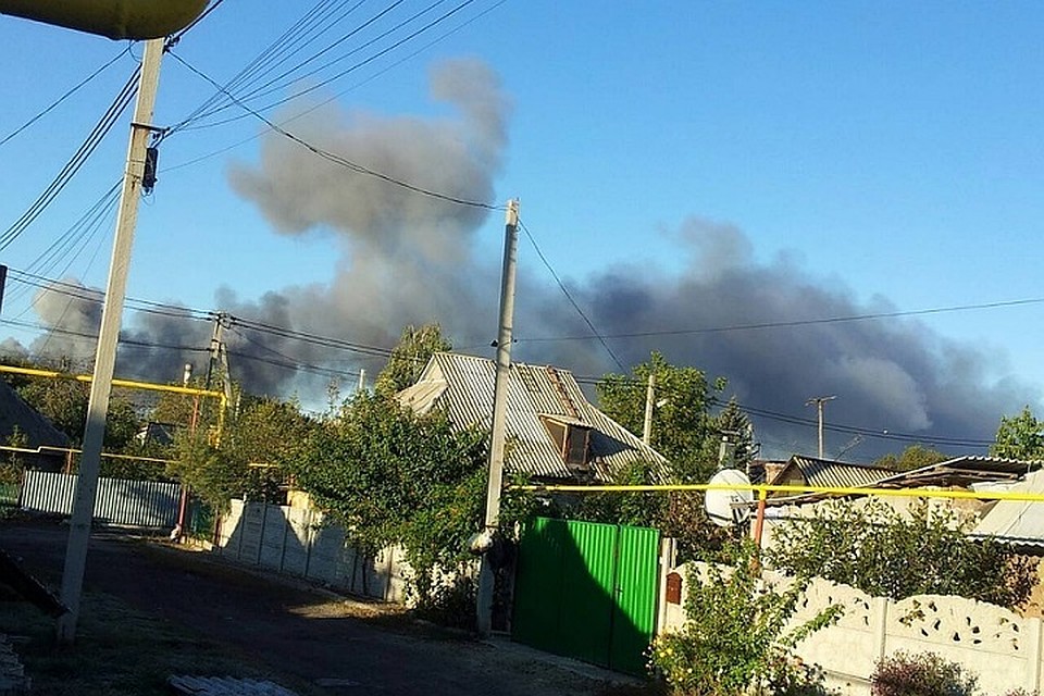 Жители поселка, где возник пожар, прятались в подвалах. Фото: Елена Антоненко