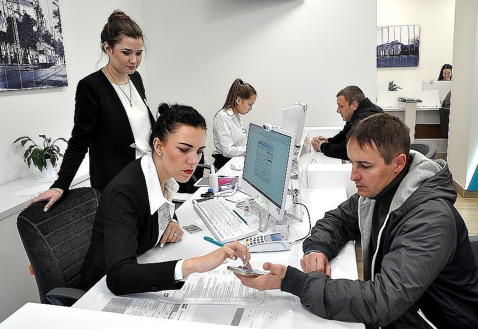 Жители полуострова набирают кредиты быстрее, чем в Чукотке