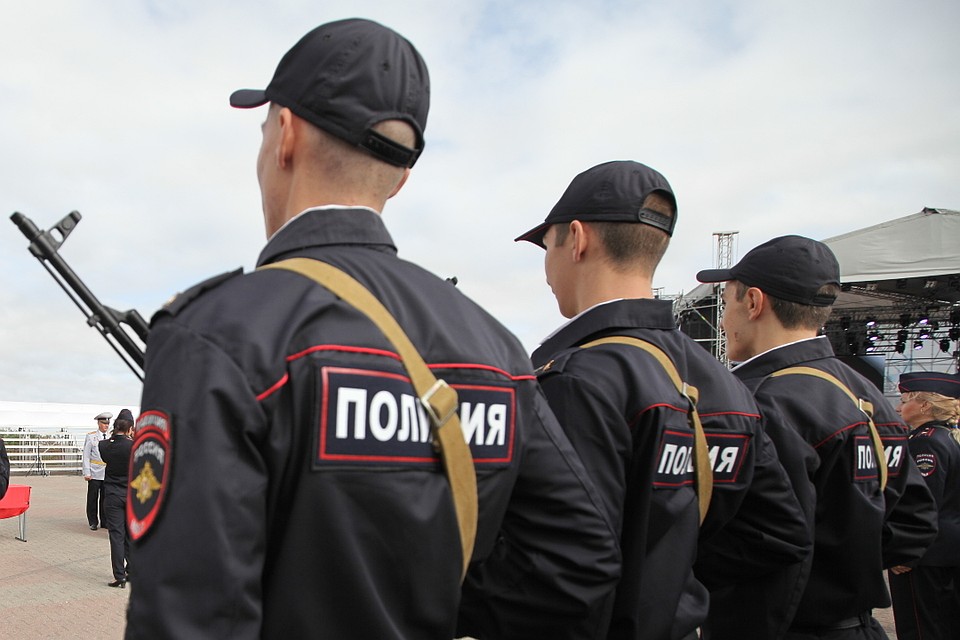 На скамье подсудимых может оказаться сразу 16 бывших сотрудников полиции