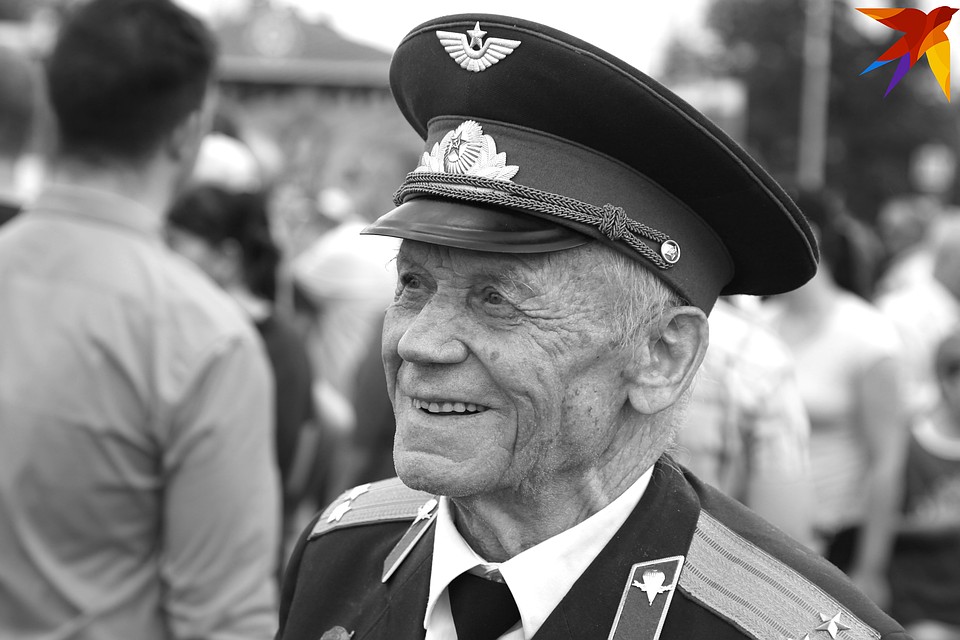 Павел Макеев.