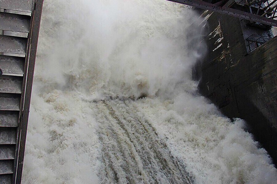 Большая вода не несет никакой угрозы северянам. Фото: Кандалакша Онлайн