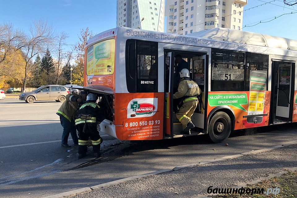 К приезду пожарных машина была потушена / фото: ИА "Башинформ"