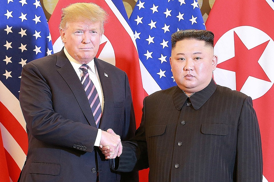 Президент США с главой КНДР встречались в феврале 2019 года