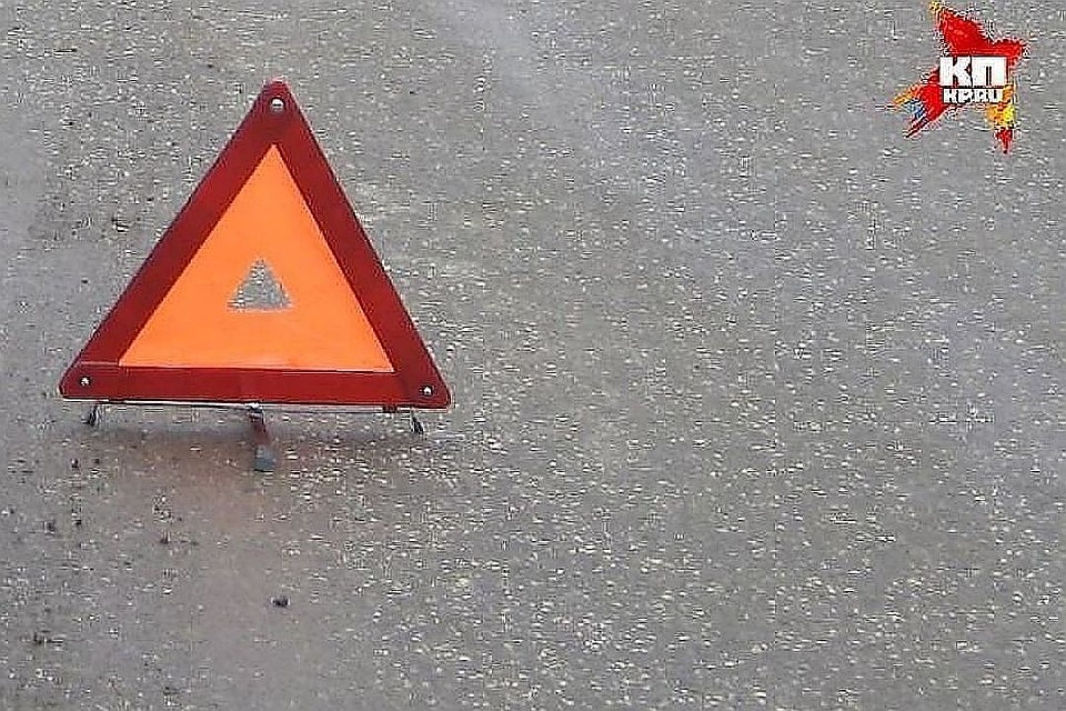 В причинах аварии разбираются сотрудники полиции