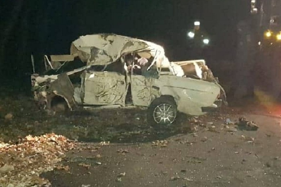 В аварии выжил только один человек.