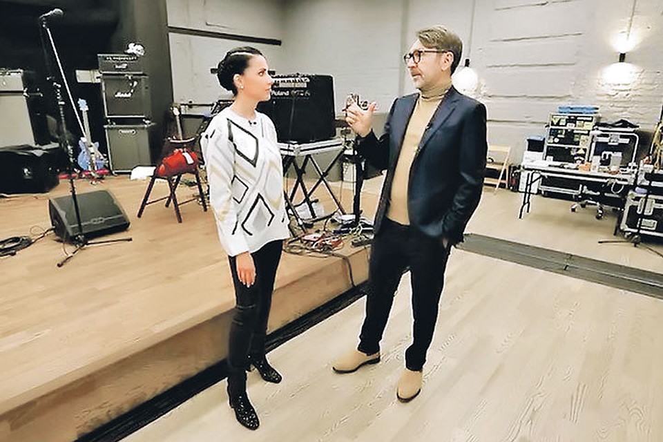 В гостях у Аскер-заде Шнур был откровенен. Фото: instagram.com