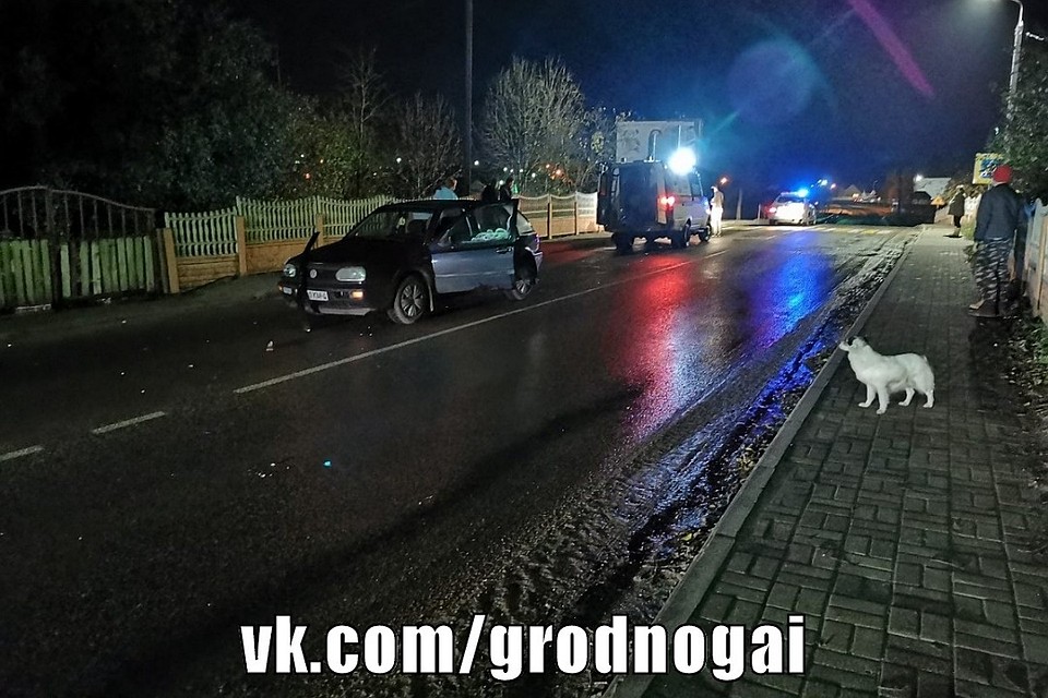 Молодой водитель не снизил скорость перед пешеходным переходом. Фото: ГАИ Гродно.