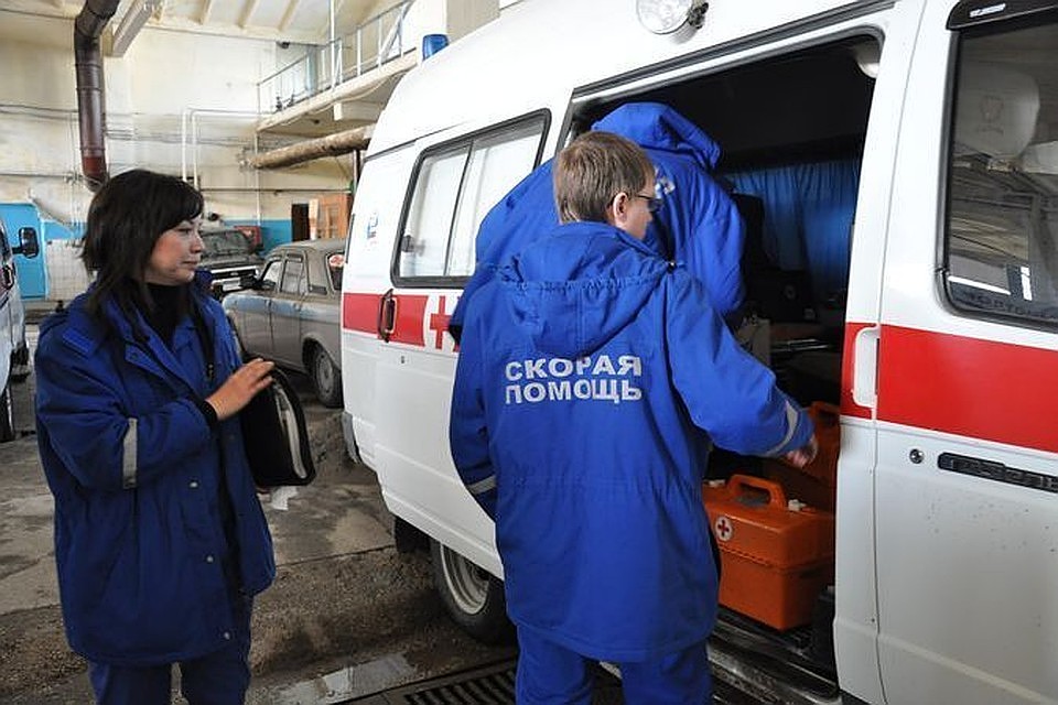 Ему сразу вызвали скорую помощь
