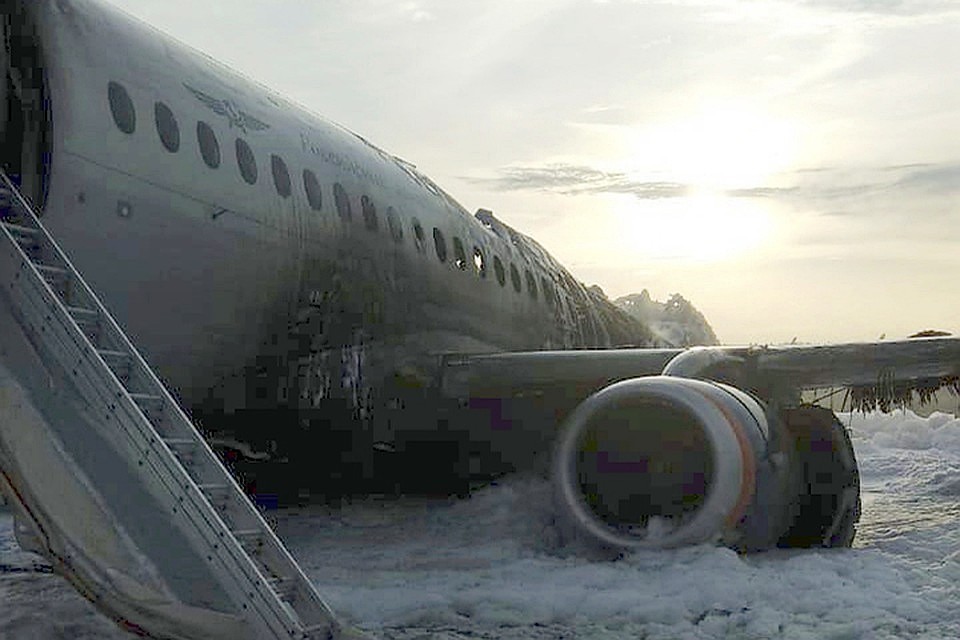 5 мая 2019 года Sukhoi Superjet 100 совершил жесткую посадку и загорелся
