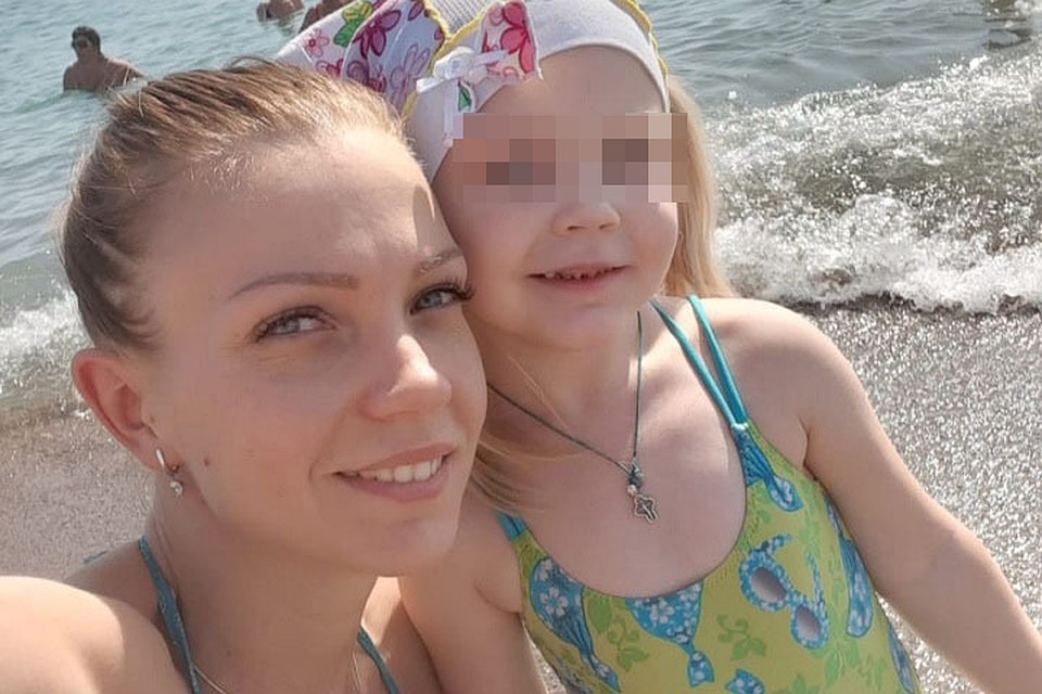 Молодую маму из Петербурга пока оставят в турецкой клинике. Состояние женщины слишком тяжелое для транспортировки. Фото: vk.com/pomogite_spasti_kiru