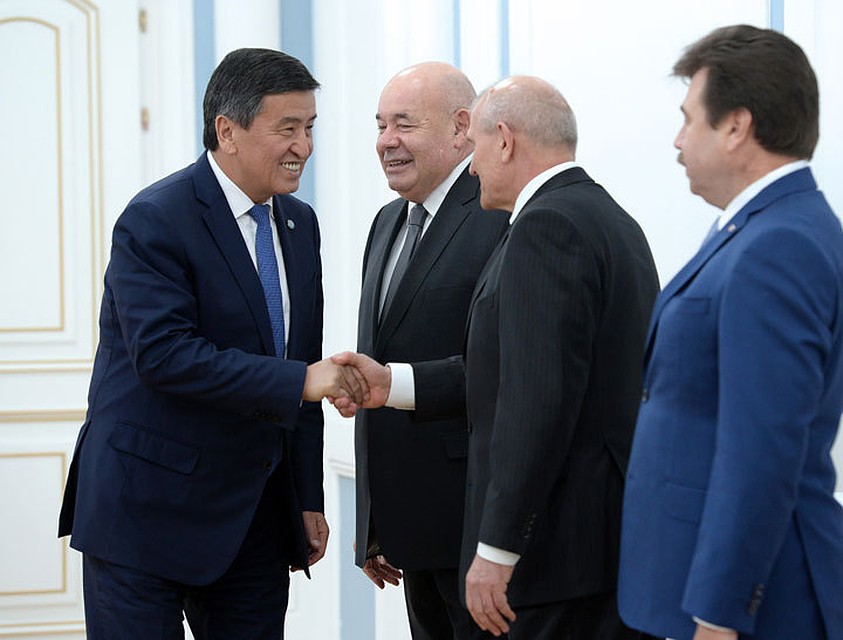 Встреча прошла в теплой обстановке.