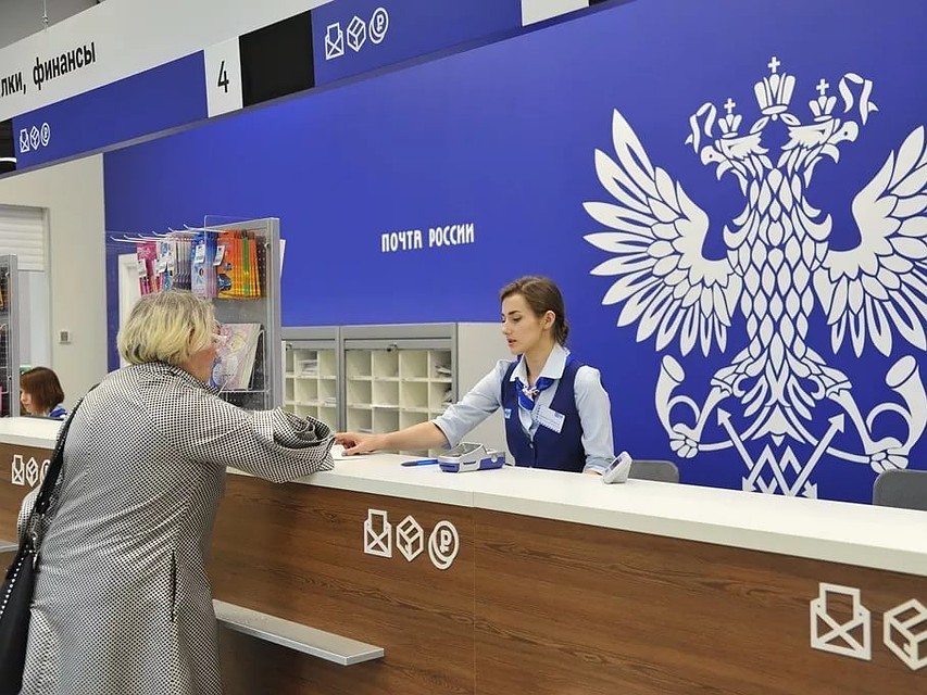 Почтальонам Саратовской области повысят зарплату на 20%