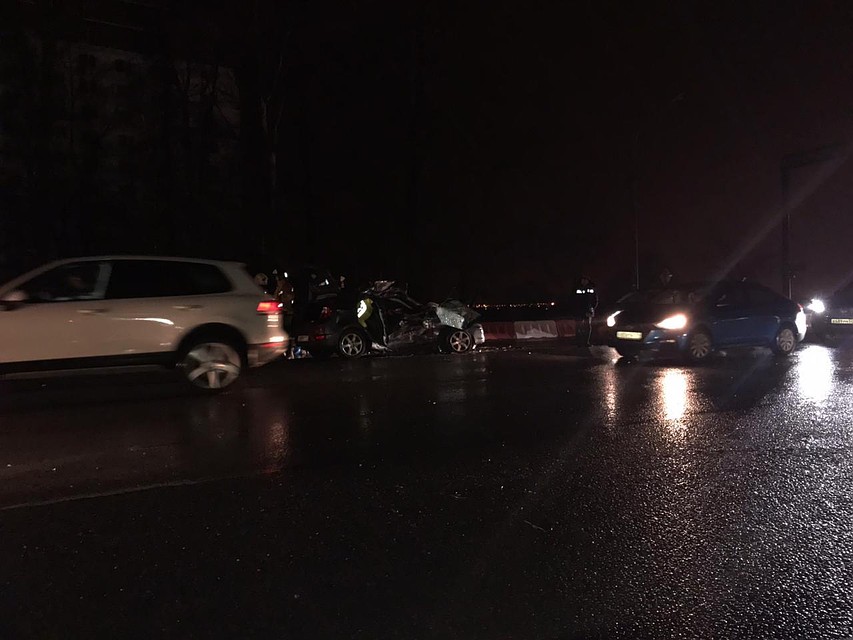 Два человека погибли в аварии на Московском шоссе. Фото: vk.com/spb_today