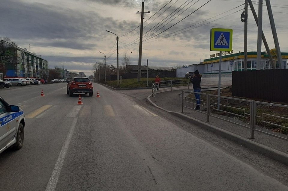 11-летняя девочка попала под колеса автомобиля в кузбасском городе. ФОТО: отдел пропаганды ГИБДД города Белово.