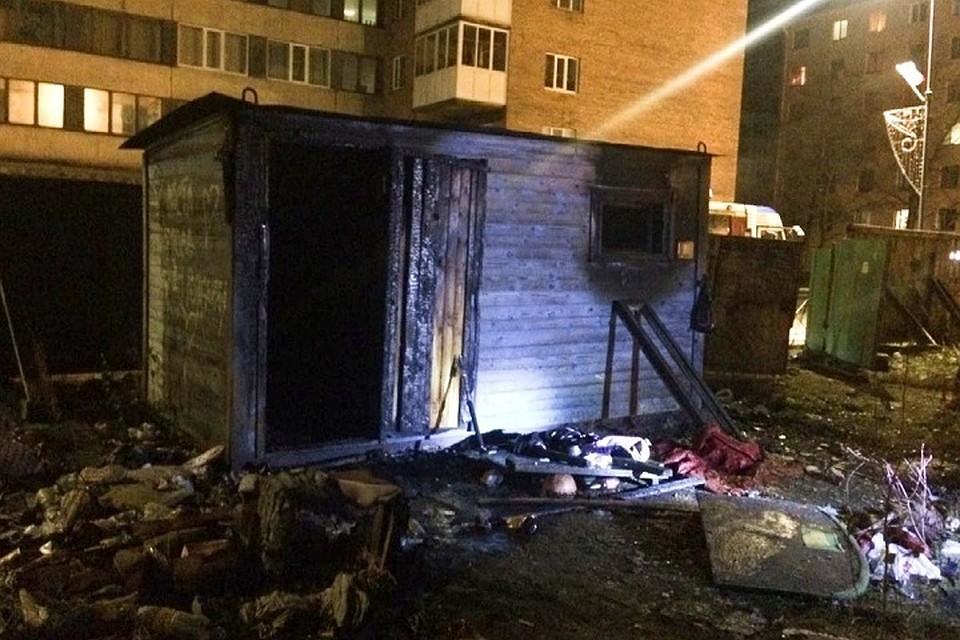 Три человека погибли при пожаре в бытовке в Выборге. Фото: Следком РФ по ЛО