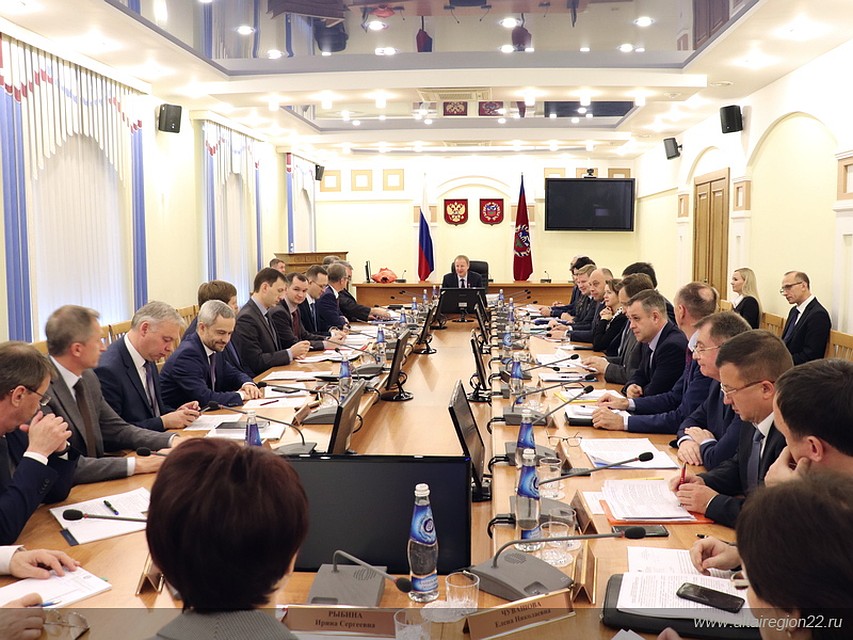 Оперативное совещание в правительстве края
