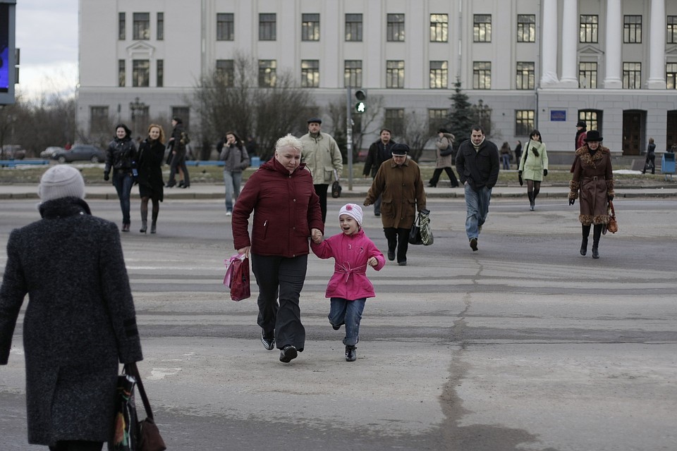 Центр Пскова совершенно не предназначен для прогулок.