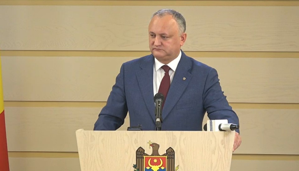 О результатах переговоров президент сообщил прессе.