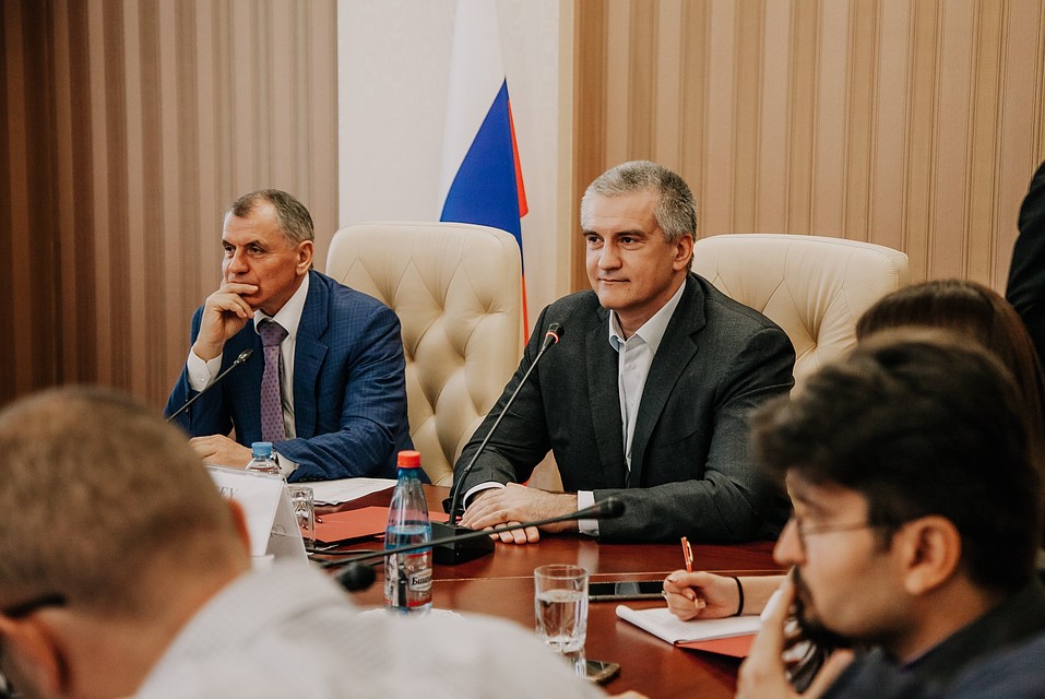 Глава Крыма сергей Аксенов встретился с иностранными журналистами. Фото: пресс-служба Главы РК