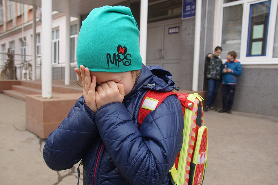 Отец не платит алименты