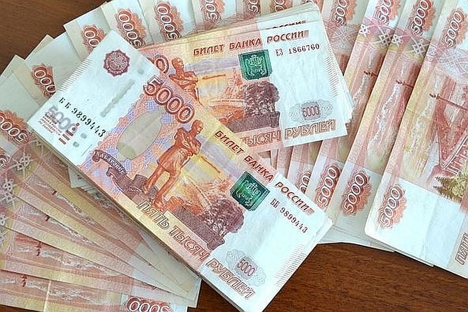 Из автосервиса на проспекте Большевиков украли сейф с миллионом рублей.